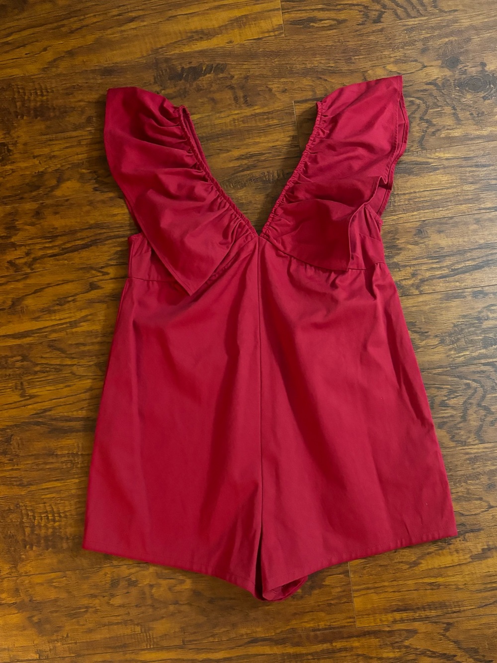 Day + Moon Crimson Red V‑Neck Romper 100% Cotton Ruffle Sleeve NWT Jumper